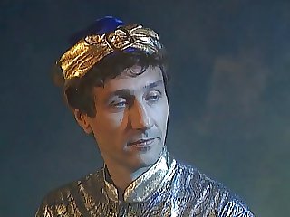 Kelly Trump - Jeannie